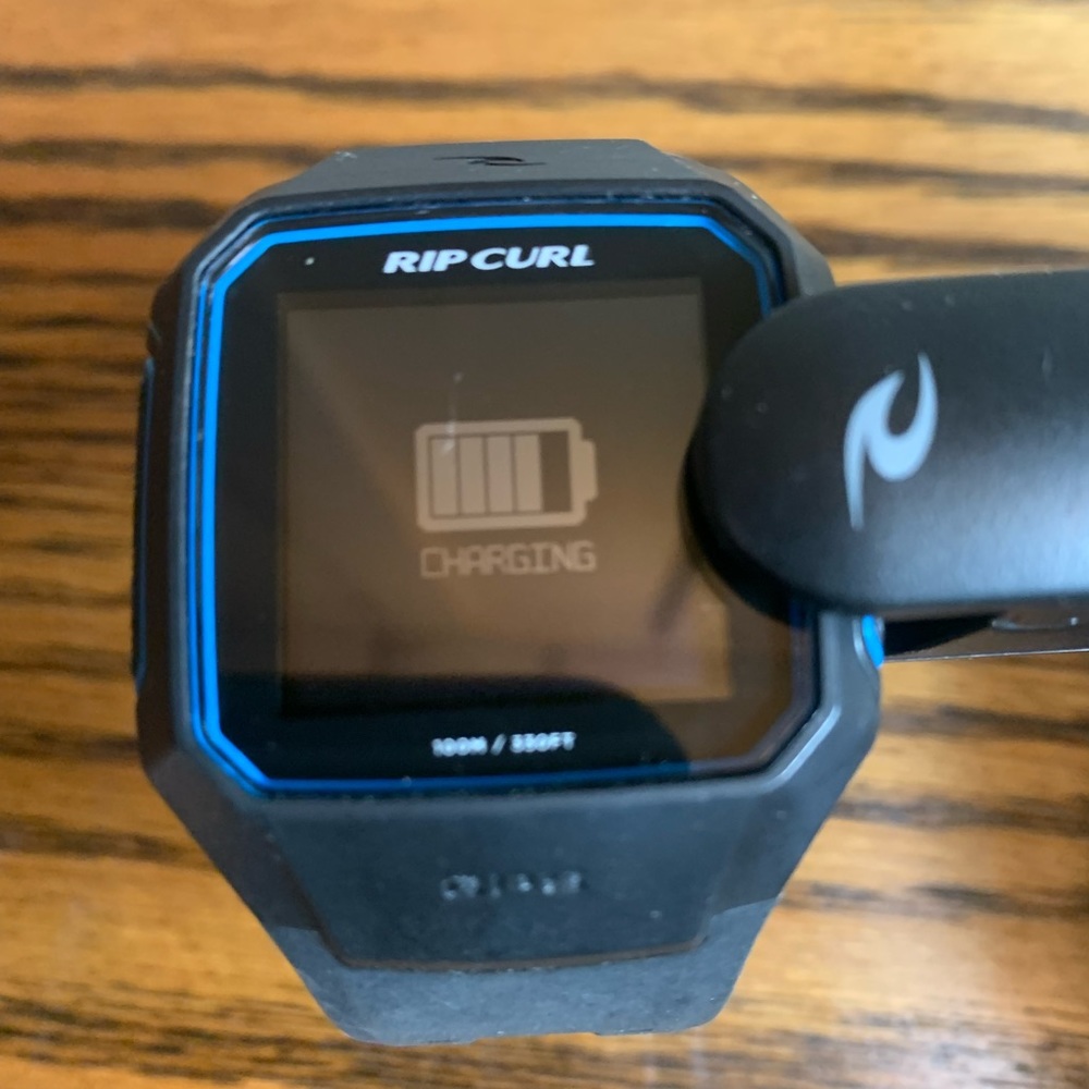 Rip curl Ultimate tide watch/GPS very good condition